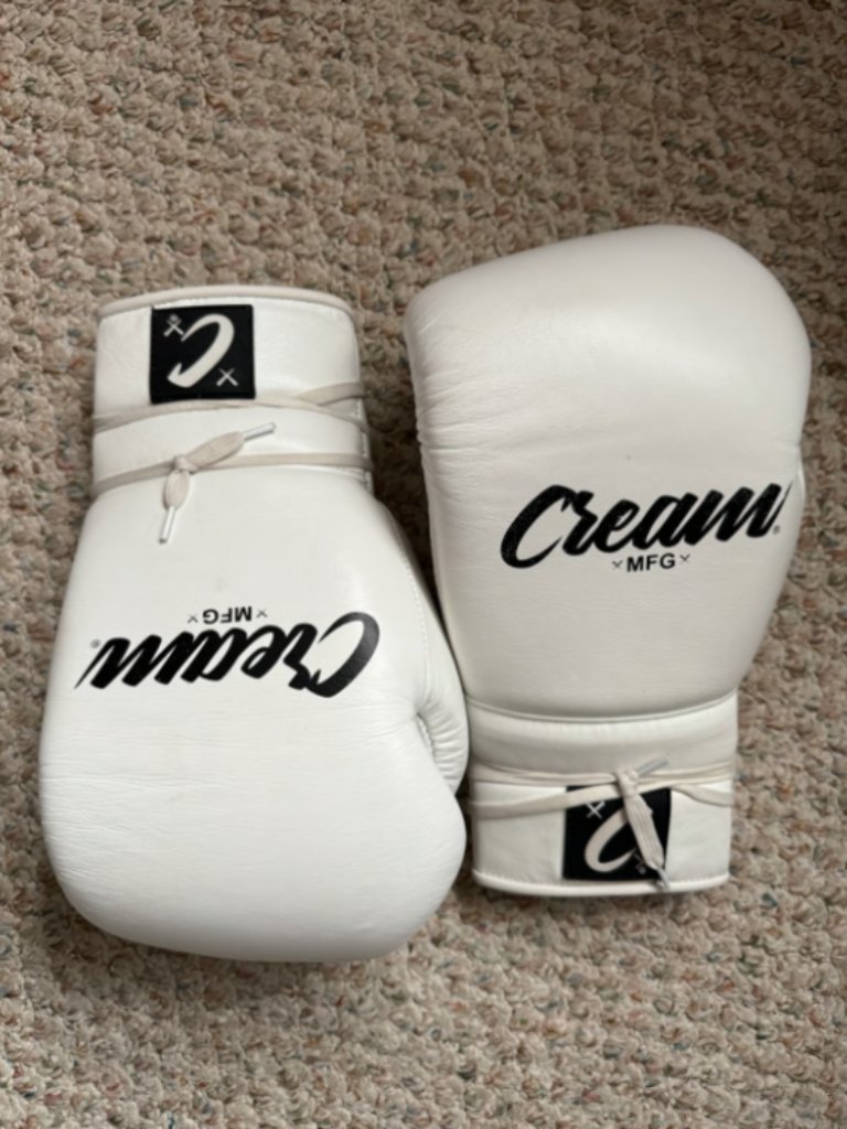 Cream Mfg Boxing Gloves